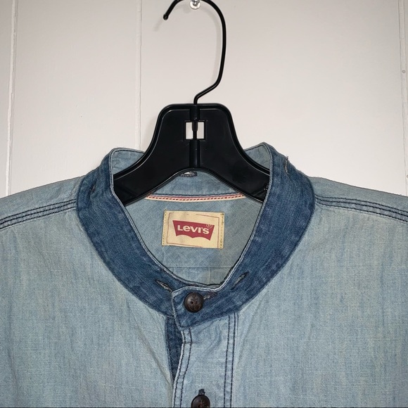 Men’s Levi’s long sleeve denim button down shirt - Picture 10 of 12